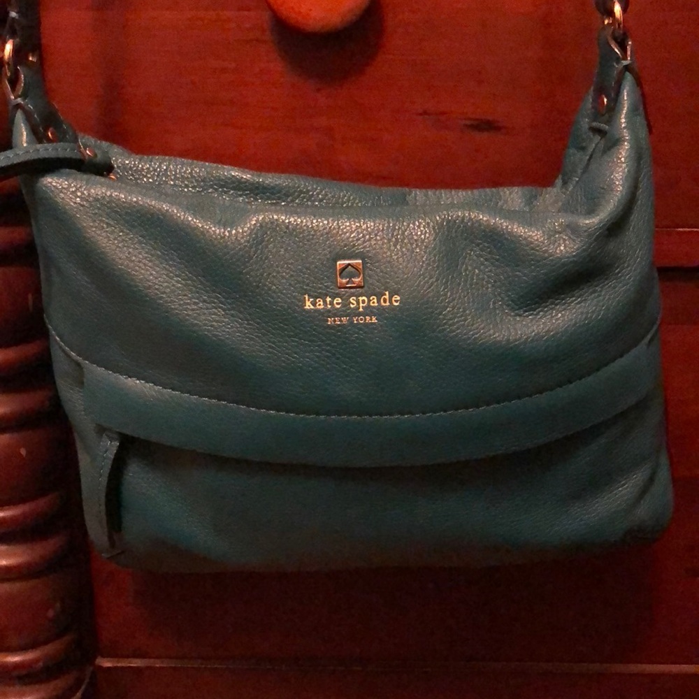 kate spade satchel purse. great condition